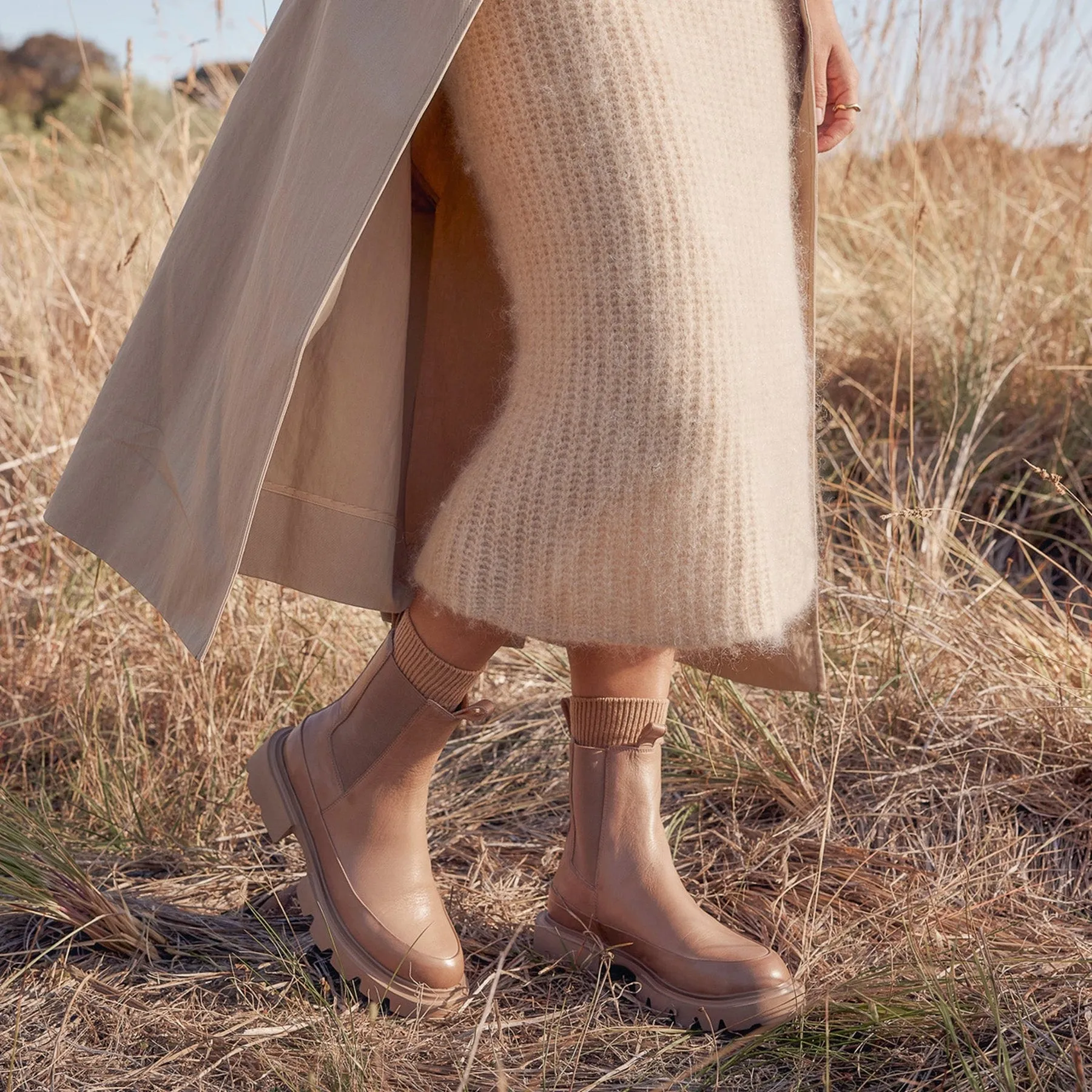 ADDI LEATHER CHUNKY CHELSEA BOOTS