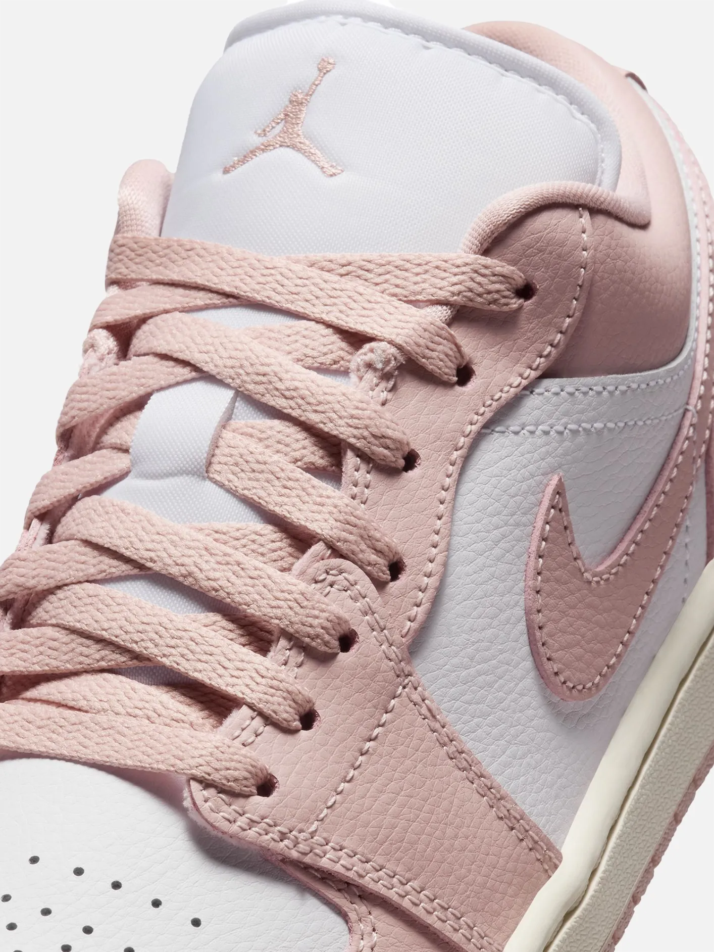 Air Jordan 1 Low "Pink Oxford"
