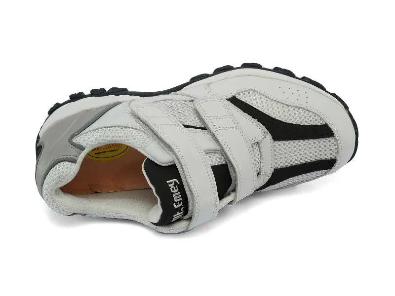 Apis 9702-V - Men's Strap Athletic Shoe