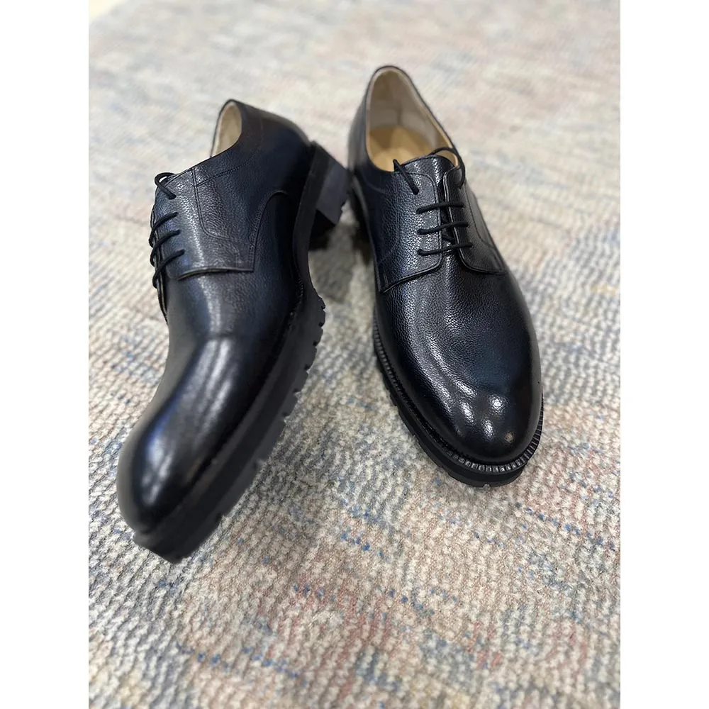 Black Mirror Glossed Milled Classic Derby With Extralight Commando Sole