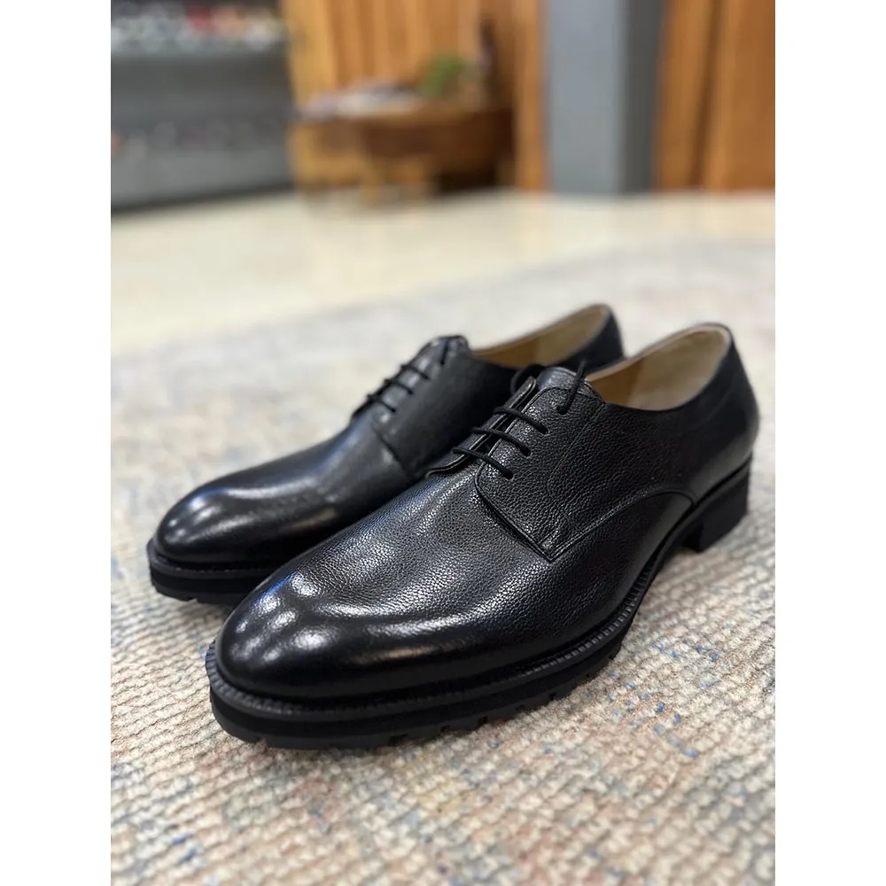 Black Mirror Glossed Milled Classic Derby With Extralight Commando Sole