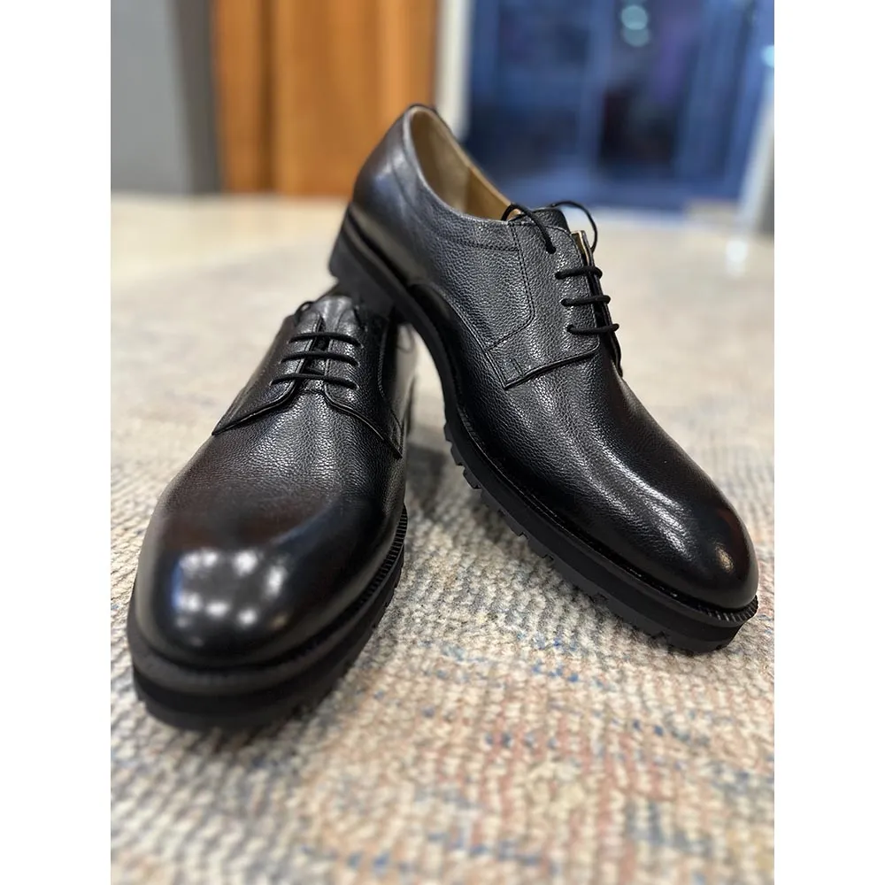 Black Mirror Glossed Milled Classic Derby With Extralight Commando Sole