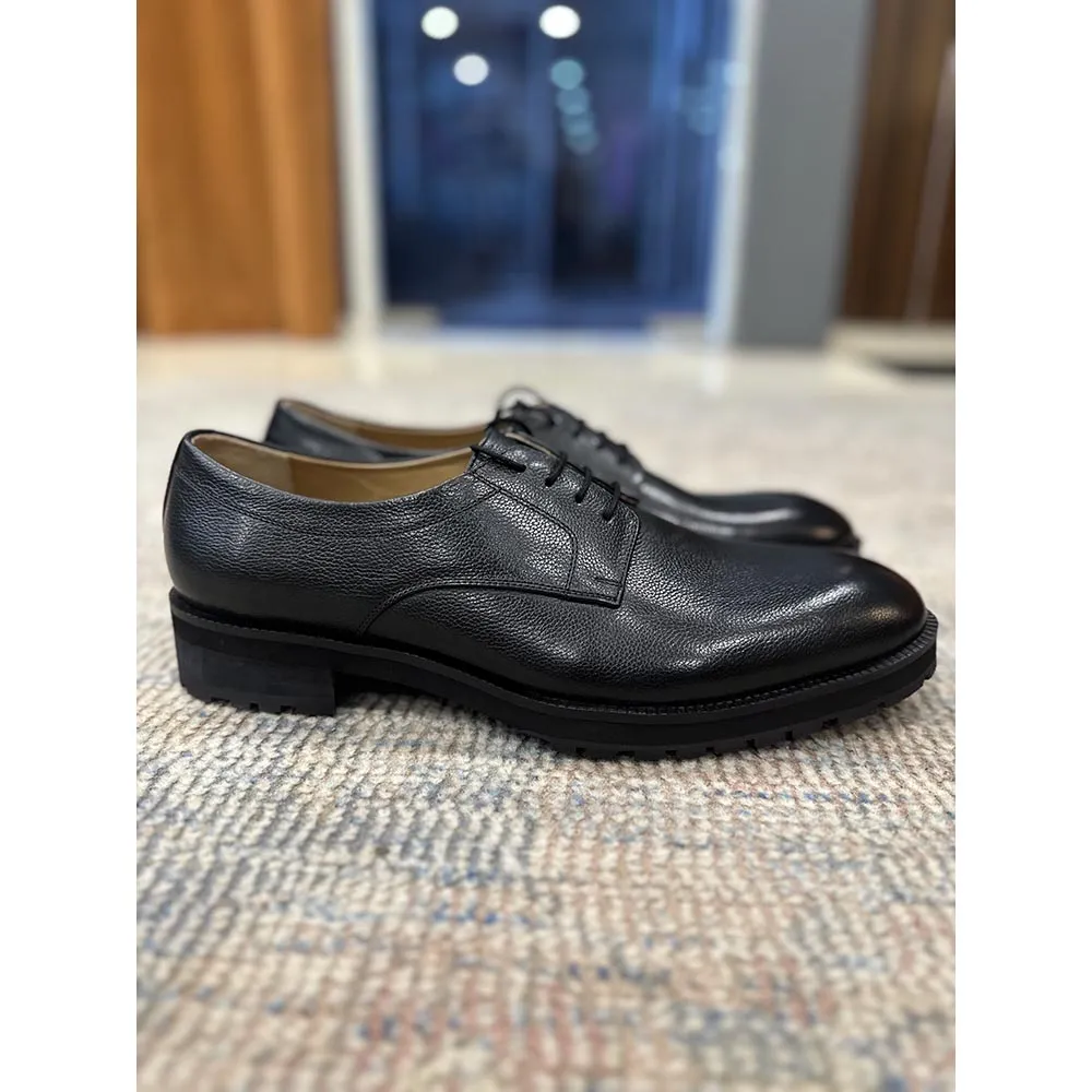 Black Mirror Glossed Milled Classic Derby With Extralight Commando Sole