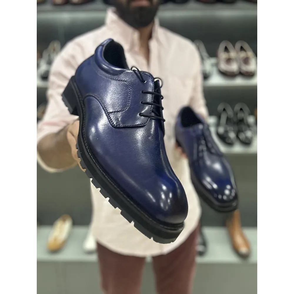 Blue Mirror Glossed Patina Sporty Derby With Extralight Commando Sole