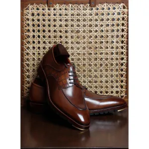 Brown Mirror Glossed Patina Croco Saddle Derby with Metal toe plate   Commando sole