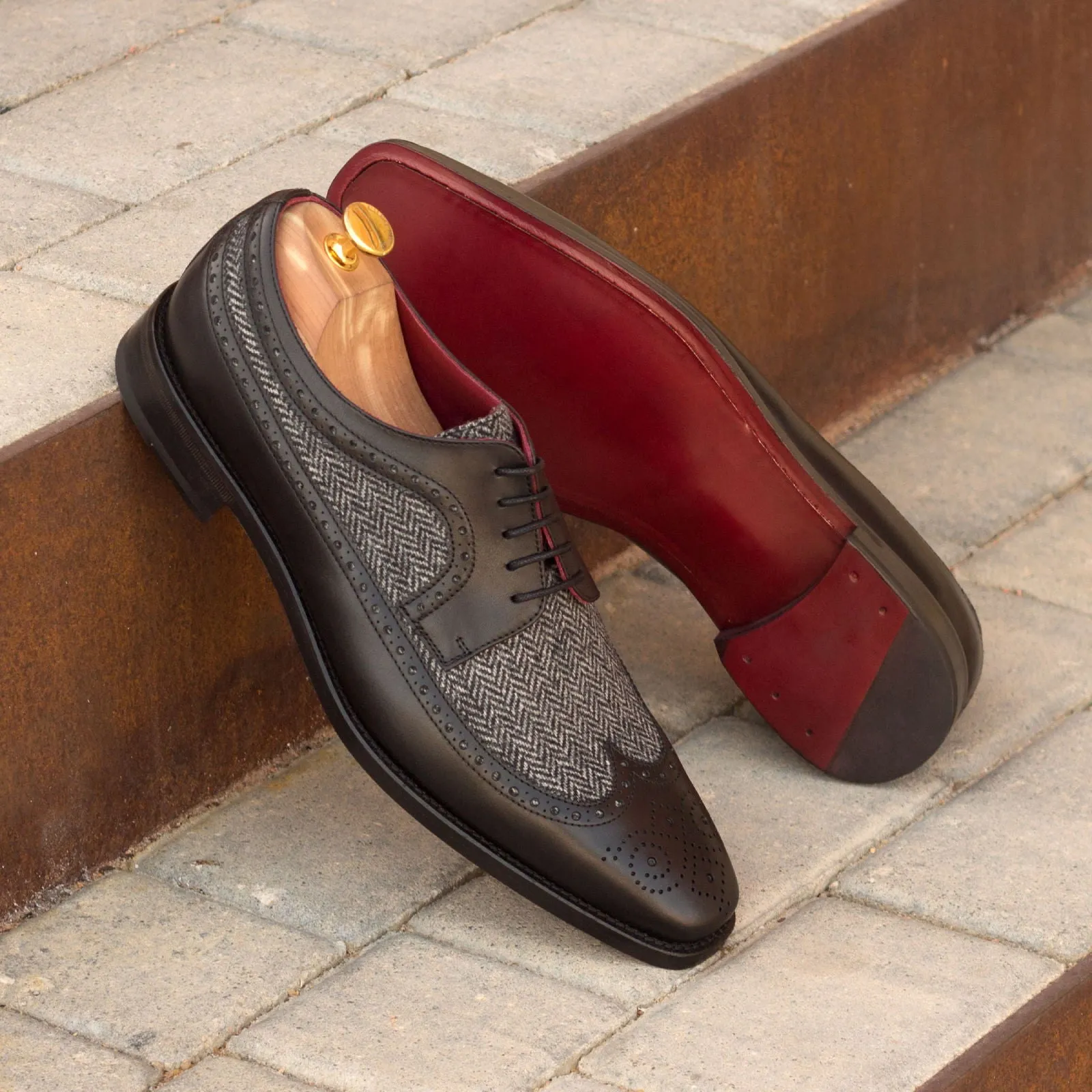 DapperFam Zephyr in Herringbone / Black Men's Sartorial & Italian Leather Longwing Blucher