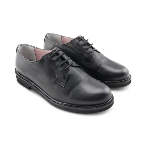 Derby nere in pelle con suola vibram