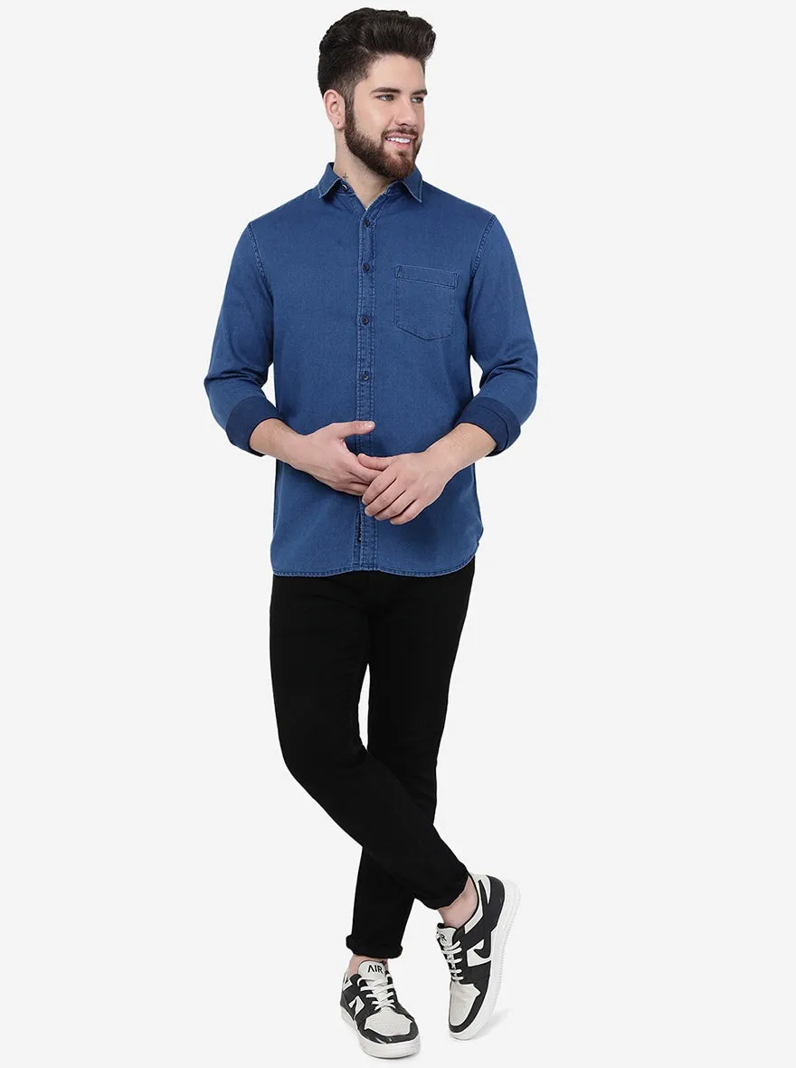 Indigo Blue Solid Slim Fit Casual Shirt | JadeBlue
