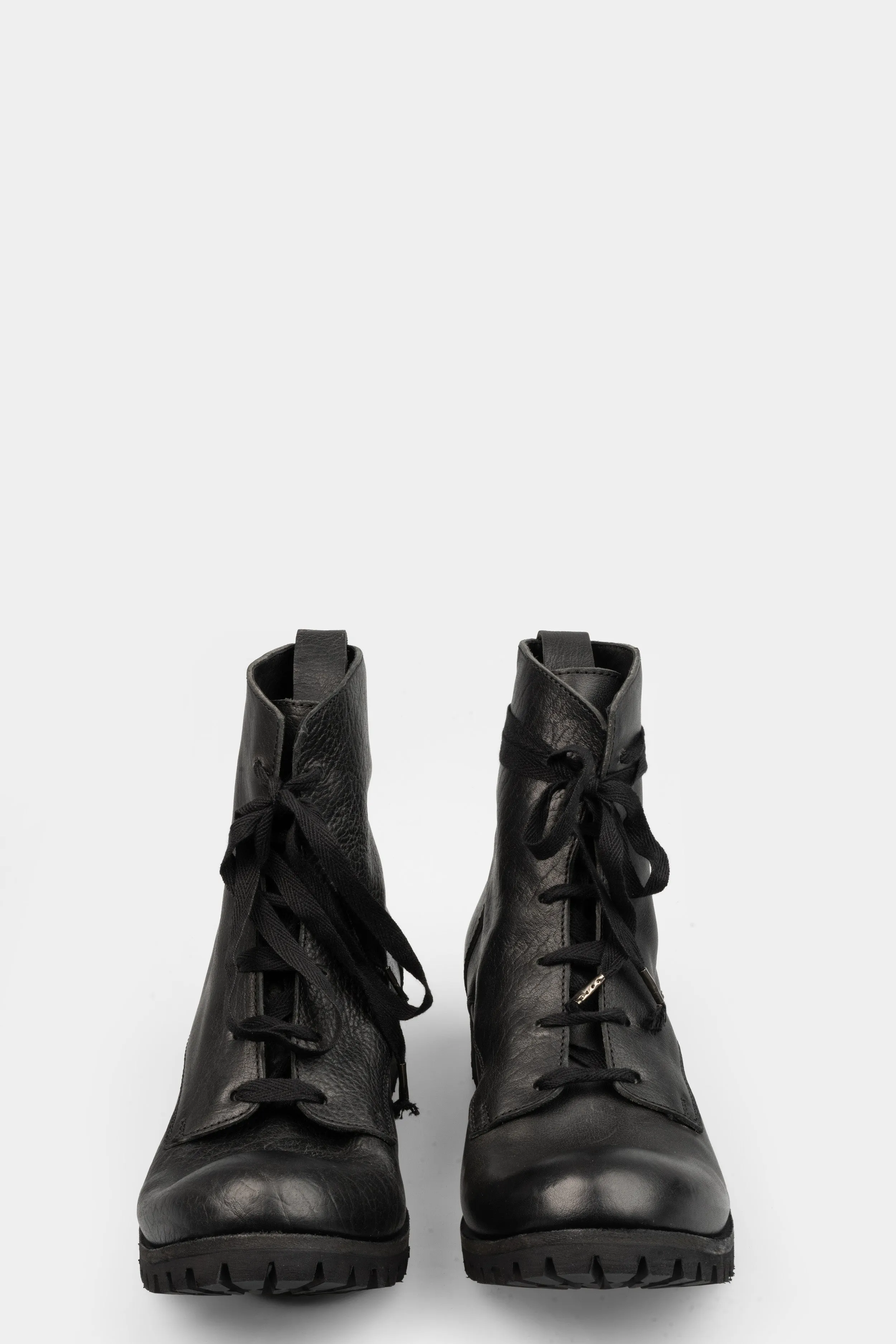 Laced calf leather ankle boots