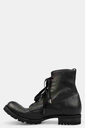 Laced calf leather ankle boots