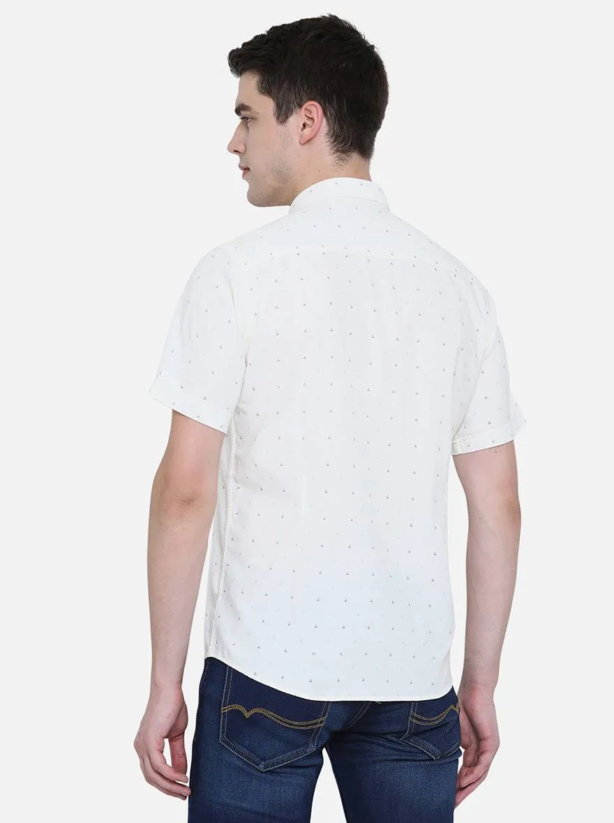 Off-White Printed Slim Fit Casual Shirt | JadeBlue