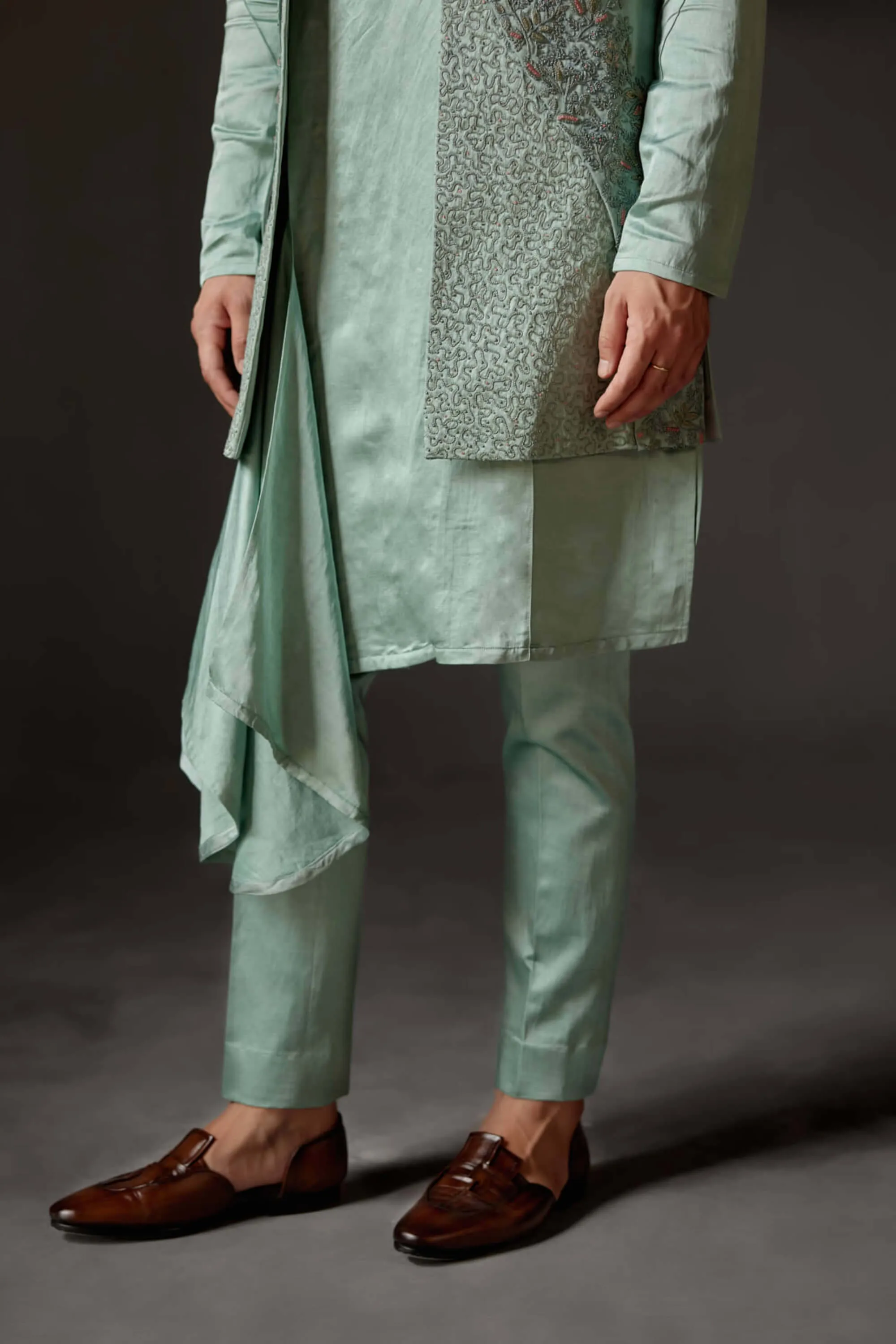 Smokey grey pallid shrug and kurta set