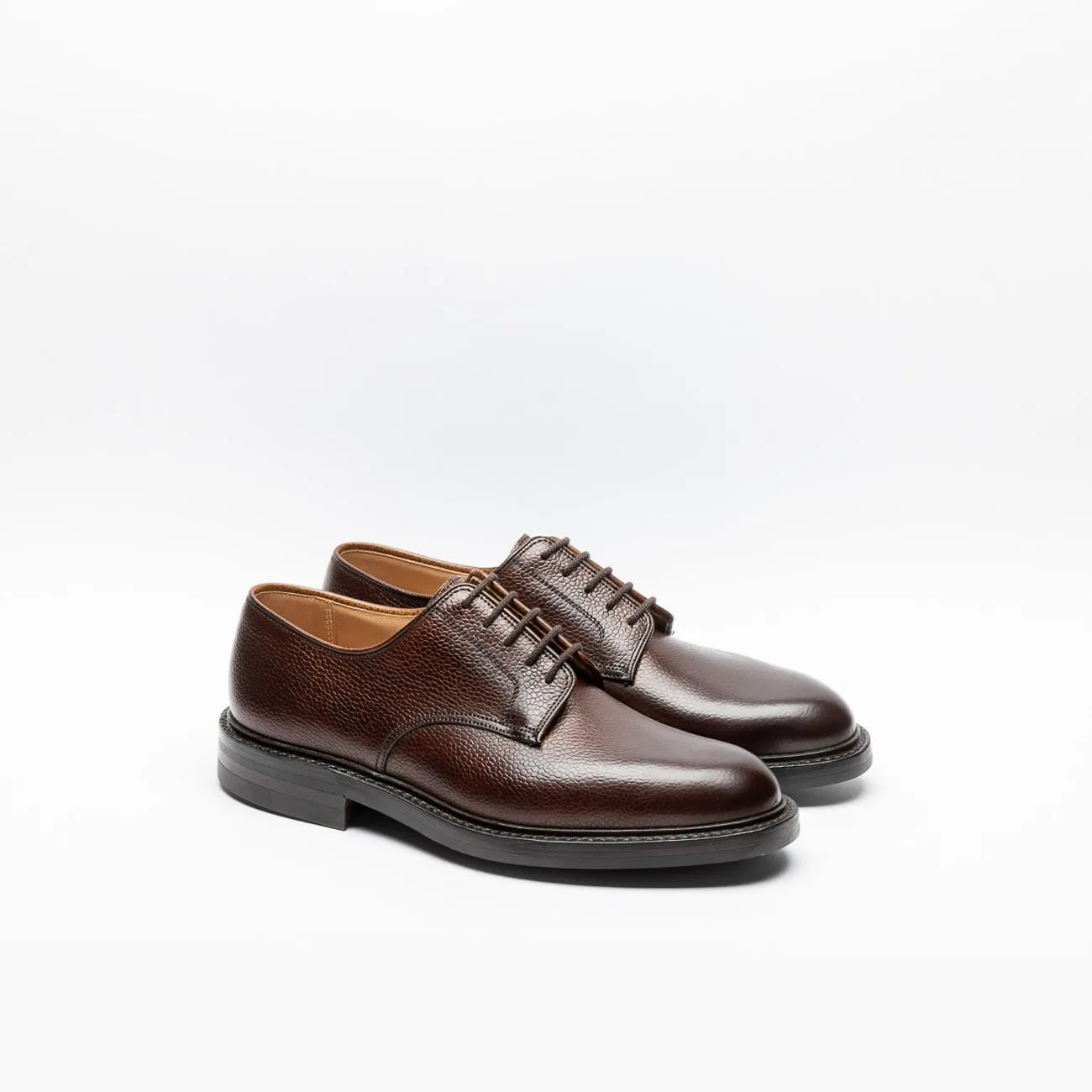 Stringata derby Crockett & Jones Grasmere in pelle martellata marrone