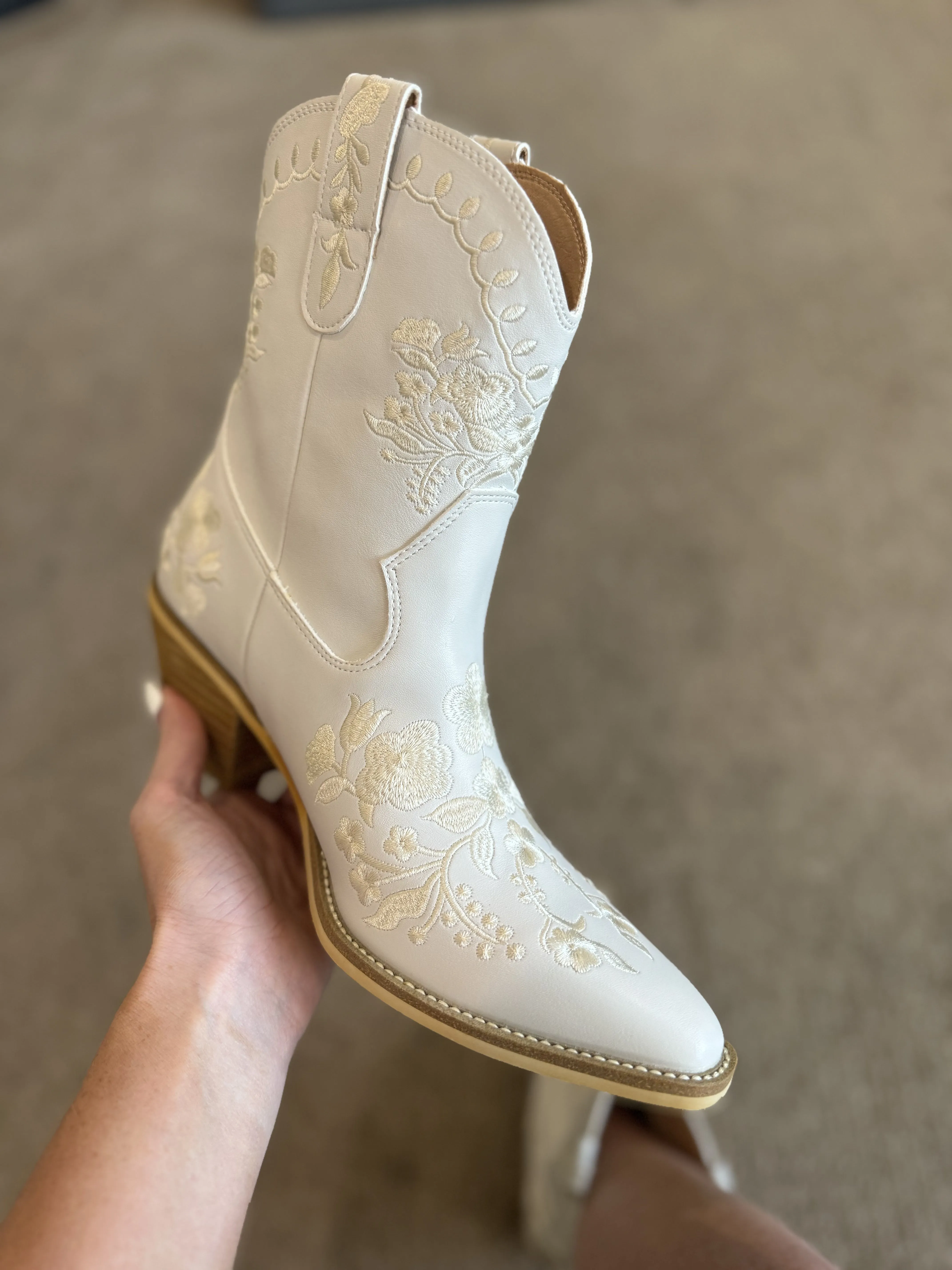 Suzy Cowgirl Boots