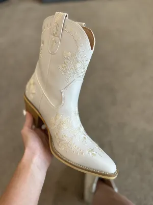 Suzy Cowgirl Boots