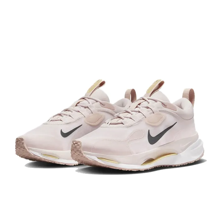 W NIKE SPARK