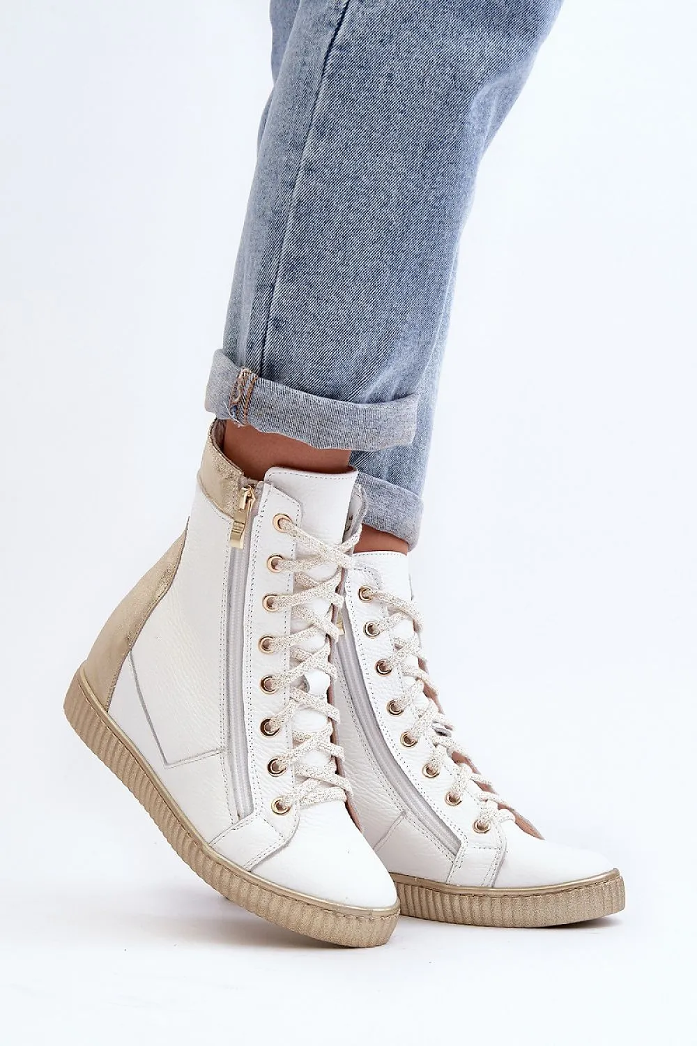 Wedge heel sneakers