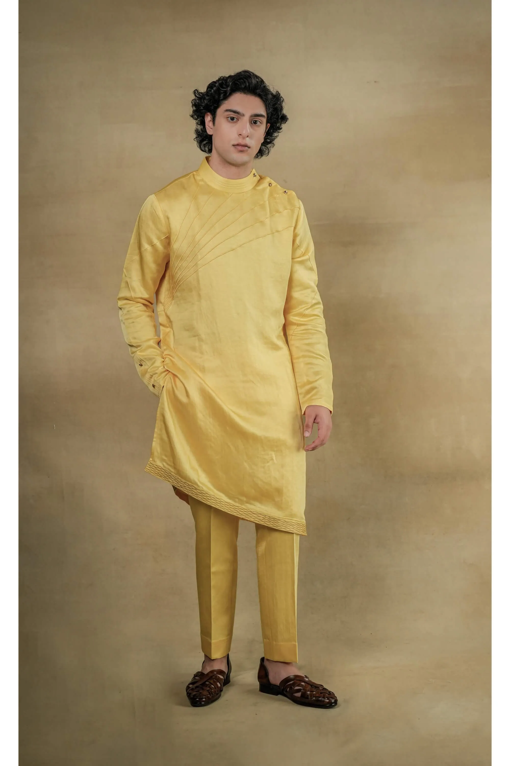 Yellow shrug and kurta set
