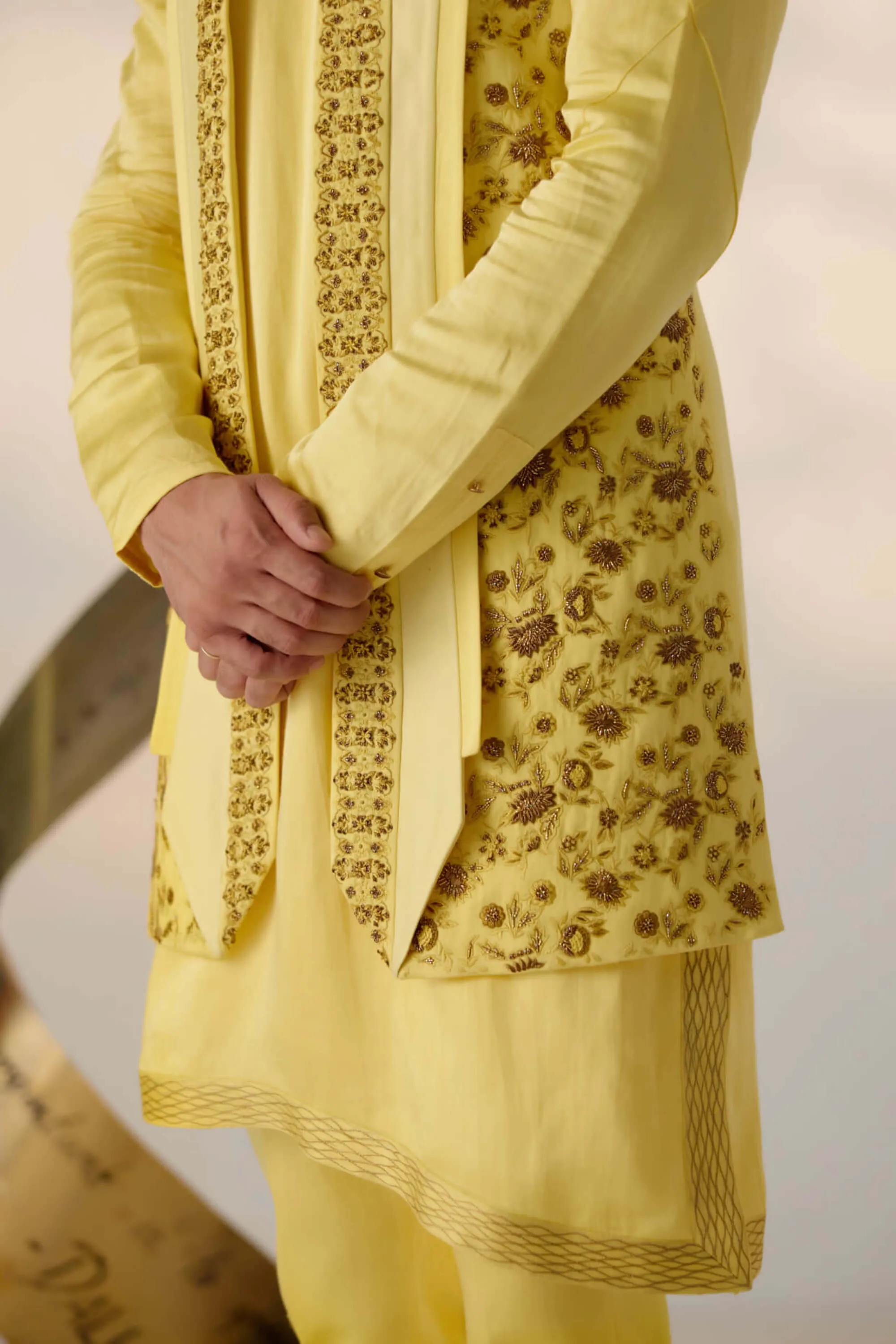 Yellow shrug and kurta set